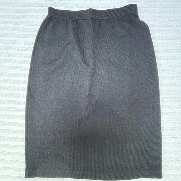 St. John Basic Women's Knitted Pencil Cut Skirt Knee-Length Black Stretchable